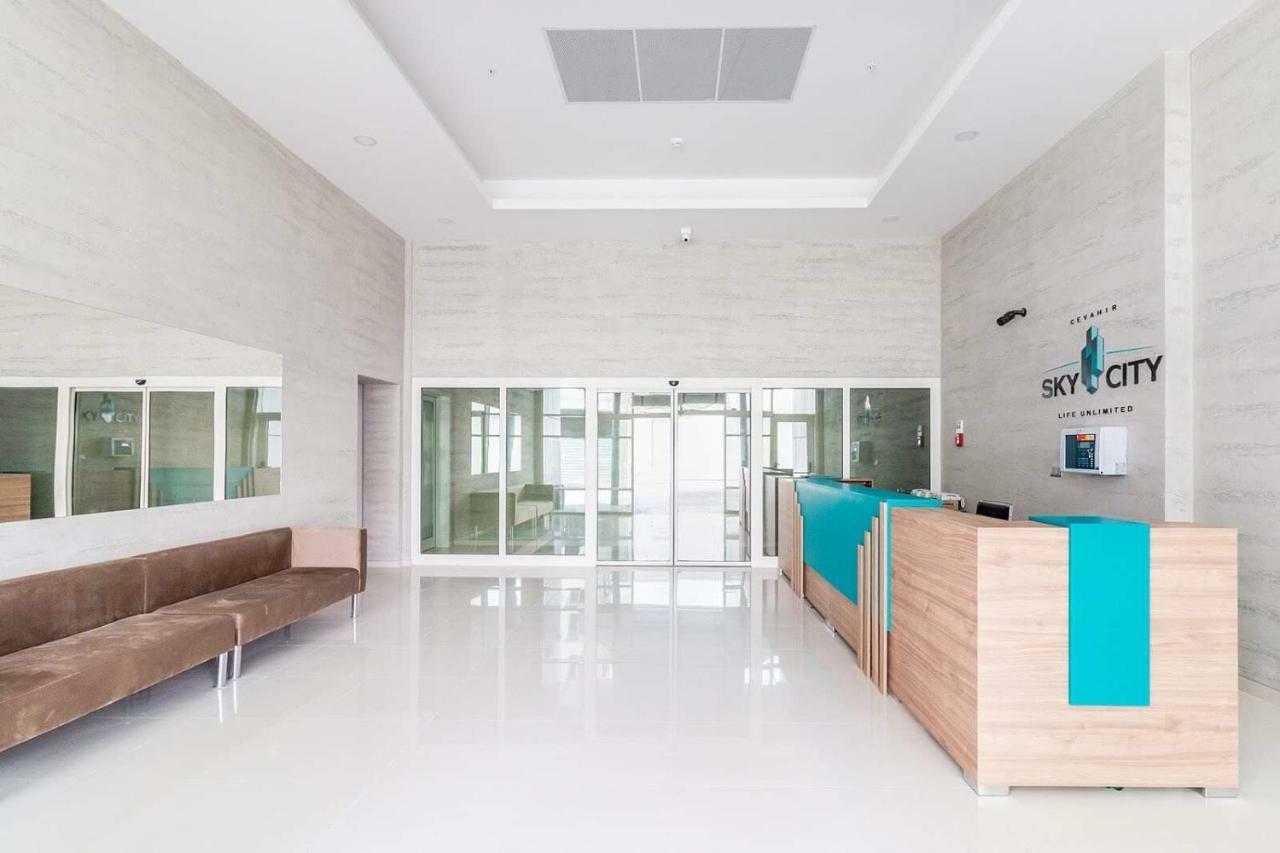 33Rd Floor Luxury Apartment Spa & Fitness Skopje Bagian luar foto