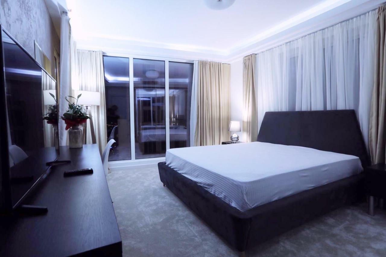 33Rd Floor Luxury Apartment Spa & Fitness Skopje Bagian luar foto