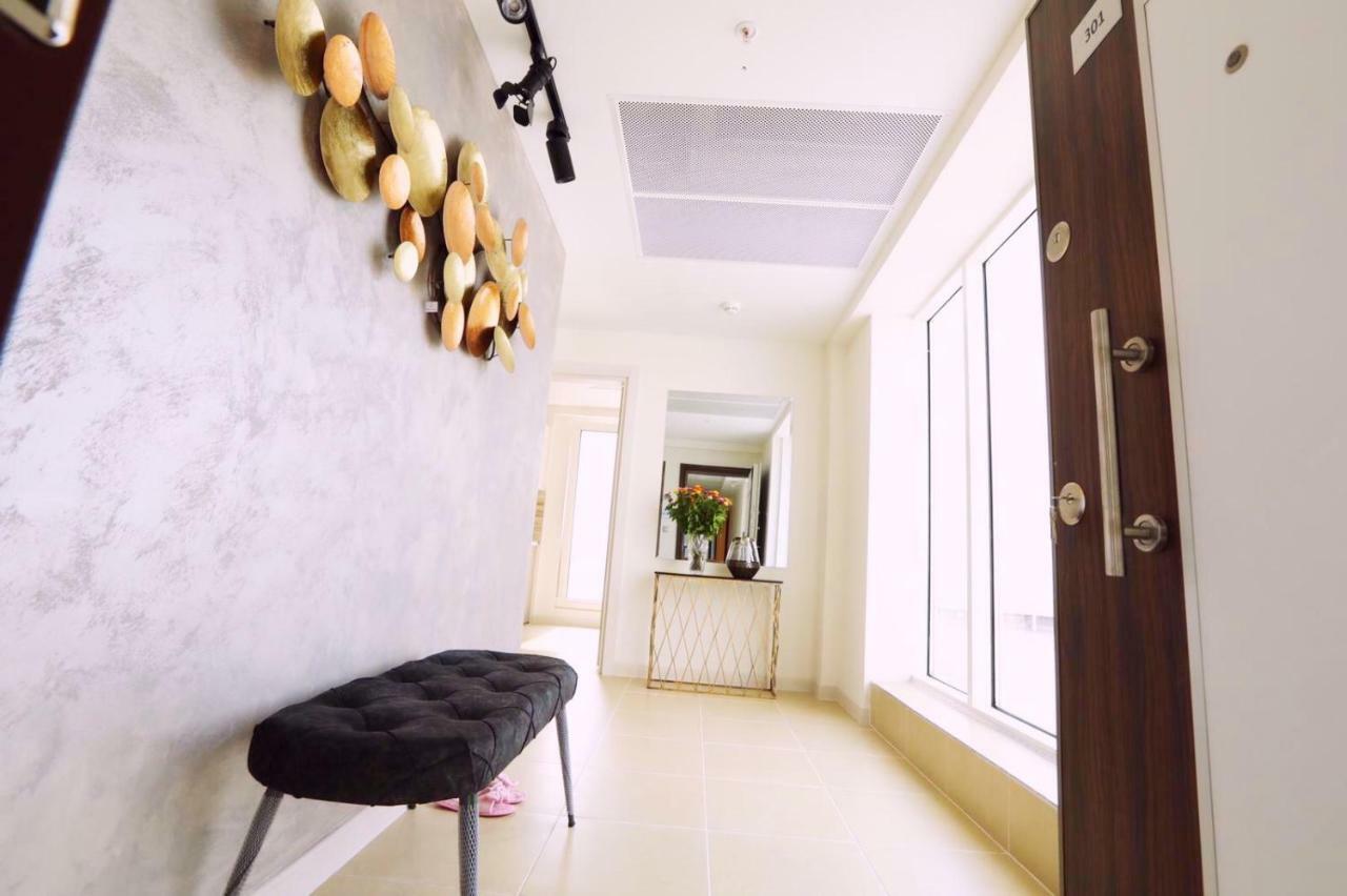33Rd Floor Luxury Apartment Spa & Fitness Skopje Bagian luar foto